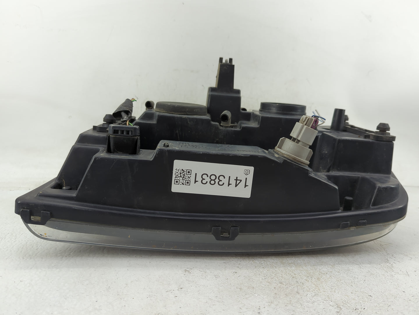 2002 Chevrolet Trailblazer Passenger Right Oem Head Light Headlight Lamp - Oemusedautoparts1.com