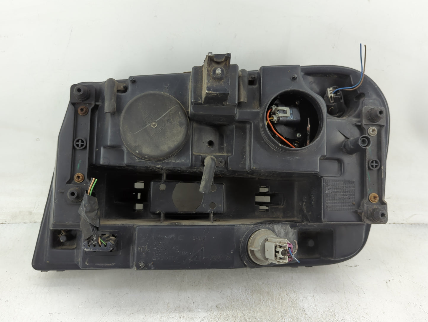 2002 Chevrolet Trailblazer Passenger Right Oem Head Light Headlight Lamp - Oemusedautoparts1.com