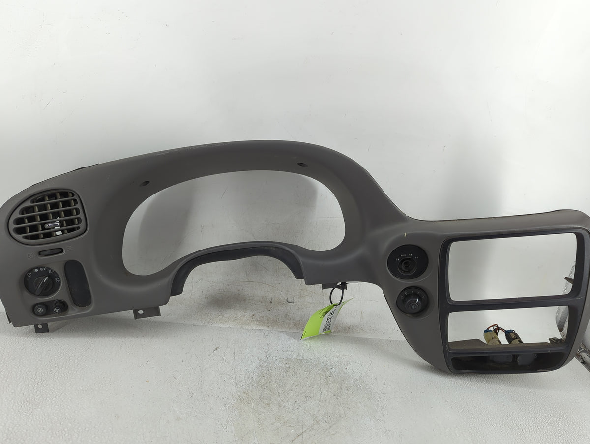 2005-2009 Chevrolet Trailblazer Dash Panel - Oem 1413833 - Oemusedautoparts1.com