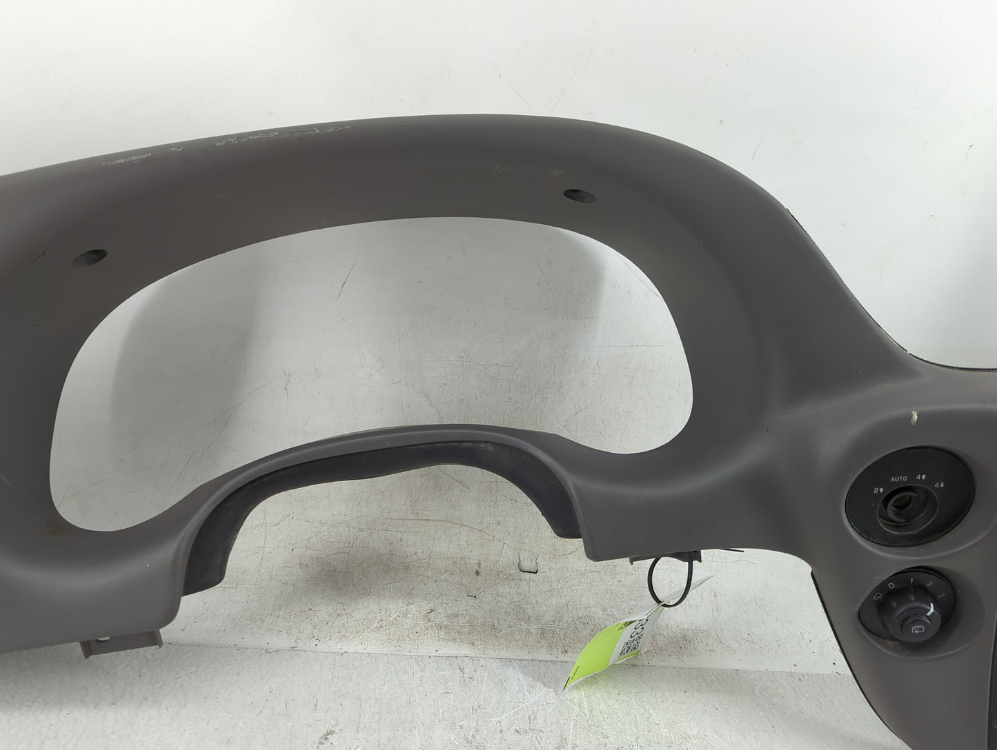 2005-2009 Chevrolet Trailblazer Dash Panel - Oem 1413833 - Oemusedautoparts1.com