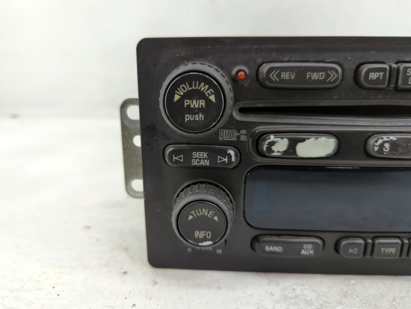 2005-2009 Chevrolet Trailblazer Radio AM FM Cd Player Receiver Replacement P/N:15234935 Fits Fits 2005 2006 2007 2008 2009 O