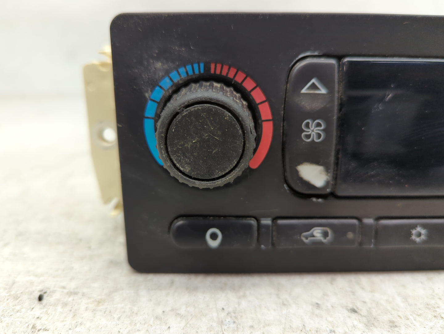 2005-2006 Chevrolet Trailblazer Climate Control Module Temperature AC/Heater Replacement P/N:15220319 Fits Fits 2005 2006 OE