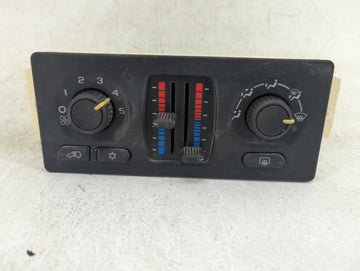 2005-2006 Chevrolet Trailblazer Climate Control Module Temperature AC/Heater Replacement P/N:15220318 Fits Fits 2005 2006 OE