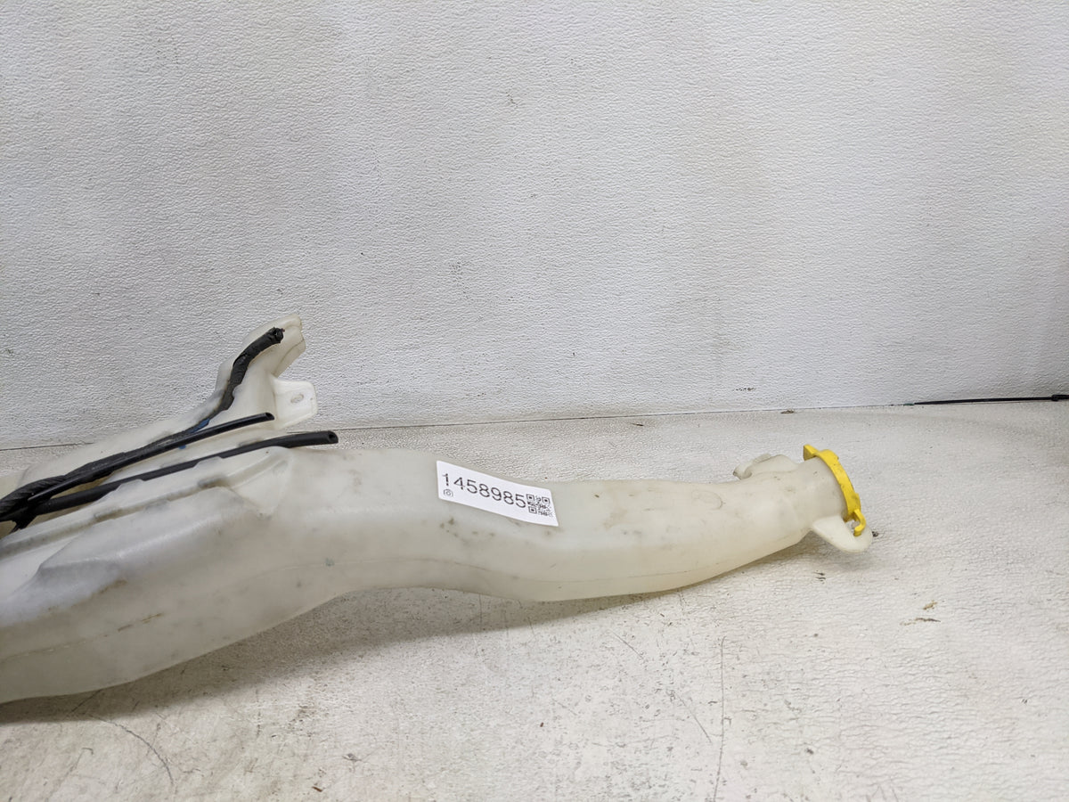 2002 Chevrolet Trailblazer Windshield Washer Fluid Reservoir Bottle Oem 1458985 - Oemusedautoparts1.com