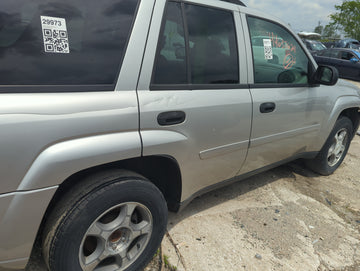 2005-2009 Chevrolet Trailblazer Passenger Rear Door Oem - Oemusedautoparts1.com