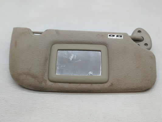 2005-2007 Chevrolet Trailblazer Sun Visor Shade Replacement Passenger Right Mirror Fits Fits 2005 2006 2007 OEM Used Auto Pa
