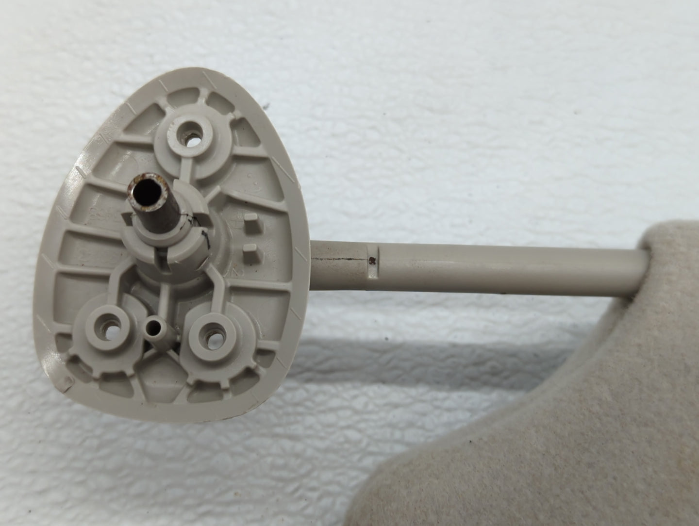 2005-2007 Chevrolet Trailblazer Sun Visor Shade Replacement Passenger Right Mirror Fits Fits 2005 2006 2007 OEM Used Auto Pa