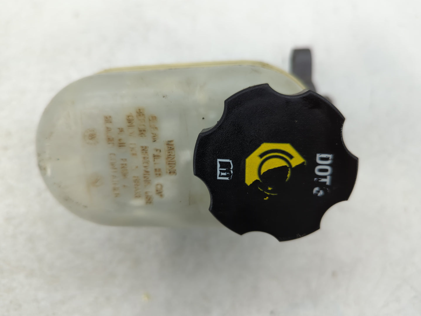 2006-2008 Chevrolet Trailblazer Brake Master Cylinder - Oemusedautoparts1.com