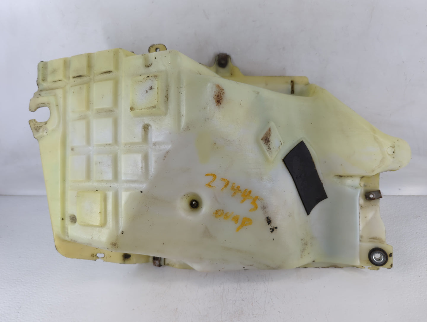 2002 Chevrolet Trailblazer Windshield Washer Fluid Reservoir Bottle Oem - Oemusedautoparts1.com