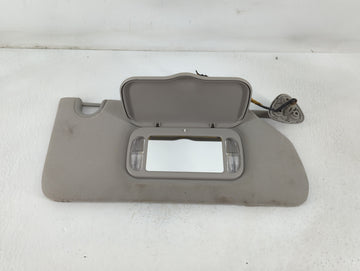 2005-2007 Chevrolet Trailblazer Sun Visor Shade Replacement Passenger Right Mirror Fits Fits 2005 2006 2007 OEM Used Auto Pa