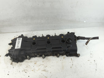 compare product 2006 Chevrolet Trailblazer Driver Left Cylinder Head Valve Cover P/N:05184068AD Fits OEM Used Auto Parts