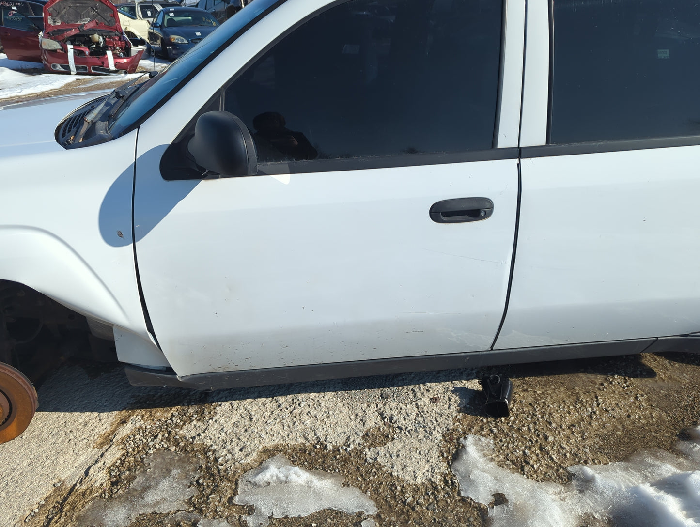 2004-2006 Chevrolet Trailblazer Ext Driver Front Door Oem 1270526 - Oemusedautoparts1.com
