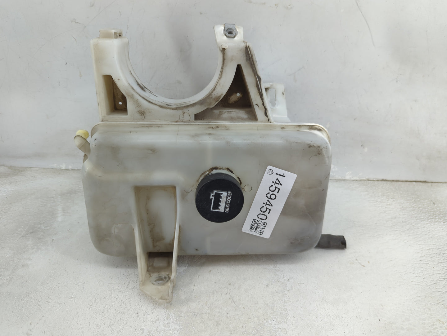 2002 Trailblazer Ext Radiator Coolant Overflow Expansion Tank Bottle - Oemusedautoparts1.com