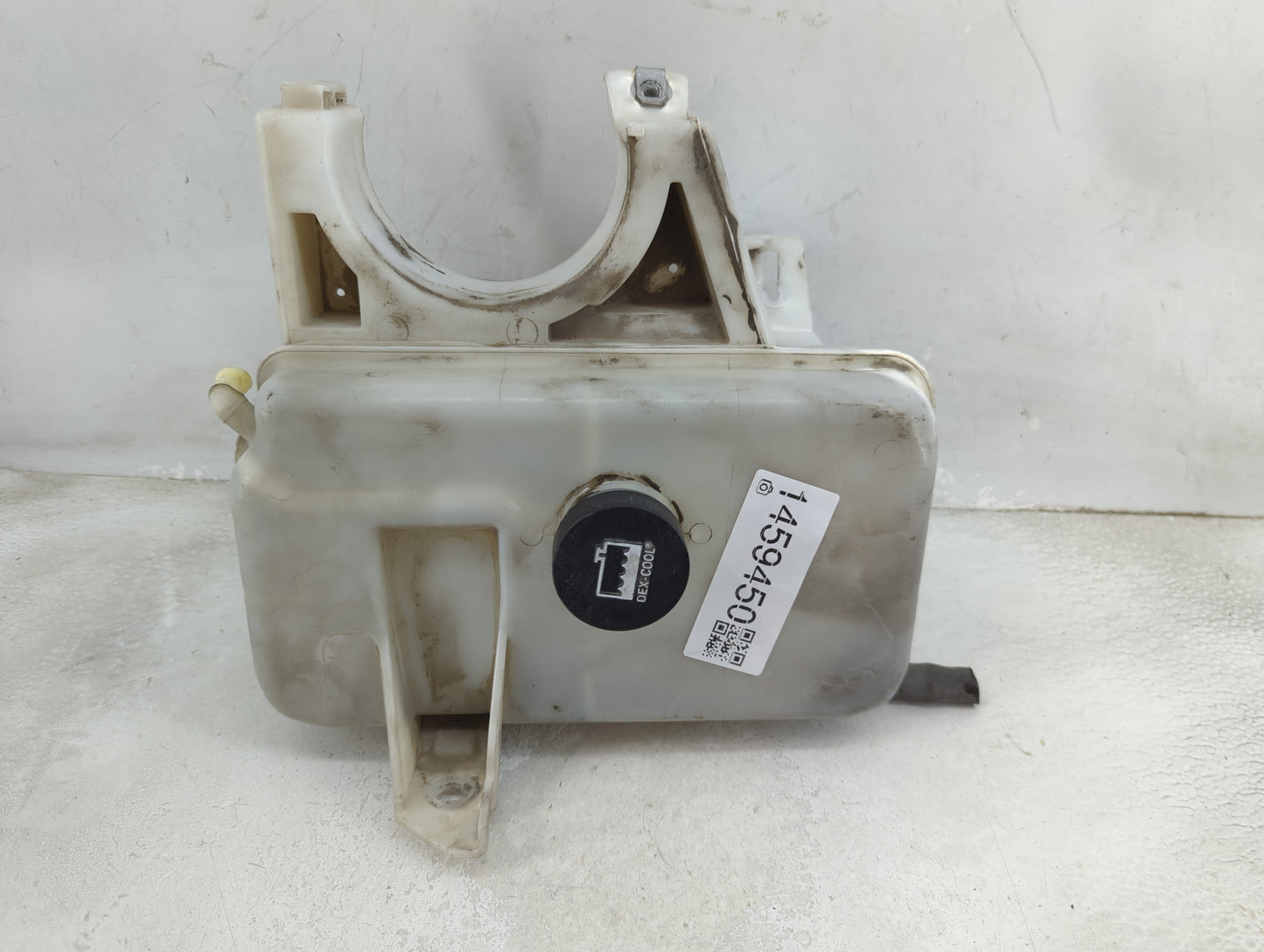 2002 Trailblazer Ext Radiator Coolant Overflow Expansion Tank Bottle - Oemusedautoparts1.com