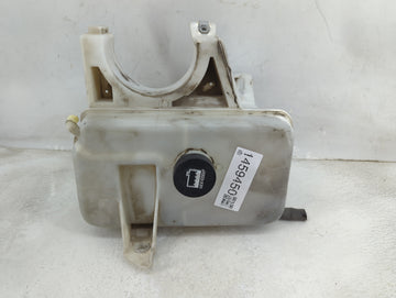 2002 Trailblazer Ext Radiator Coolant Overflow Expansion Tank Bottle - Oemusedautoparts1.com