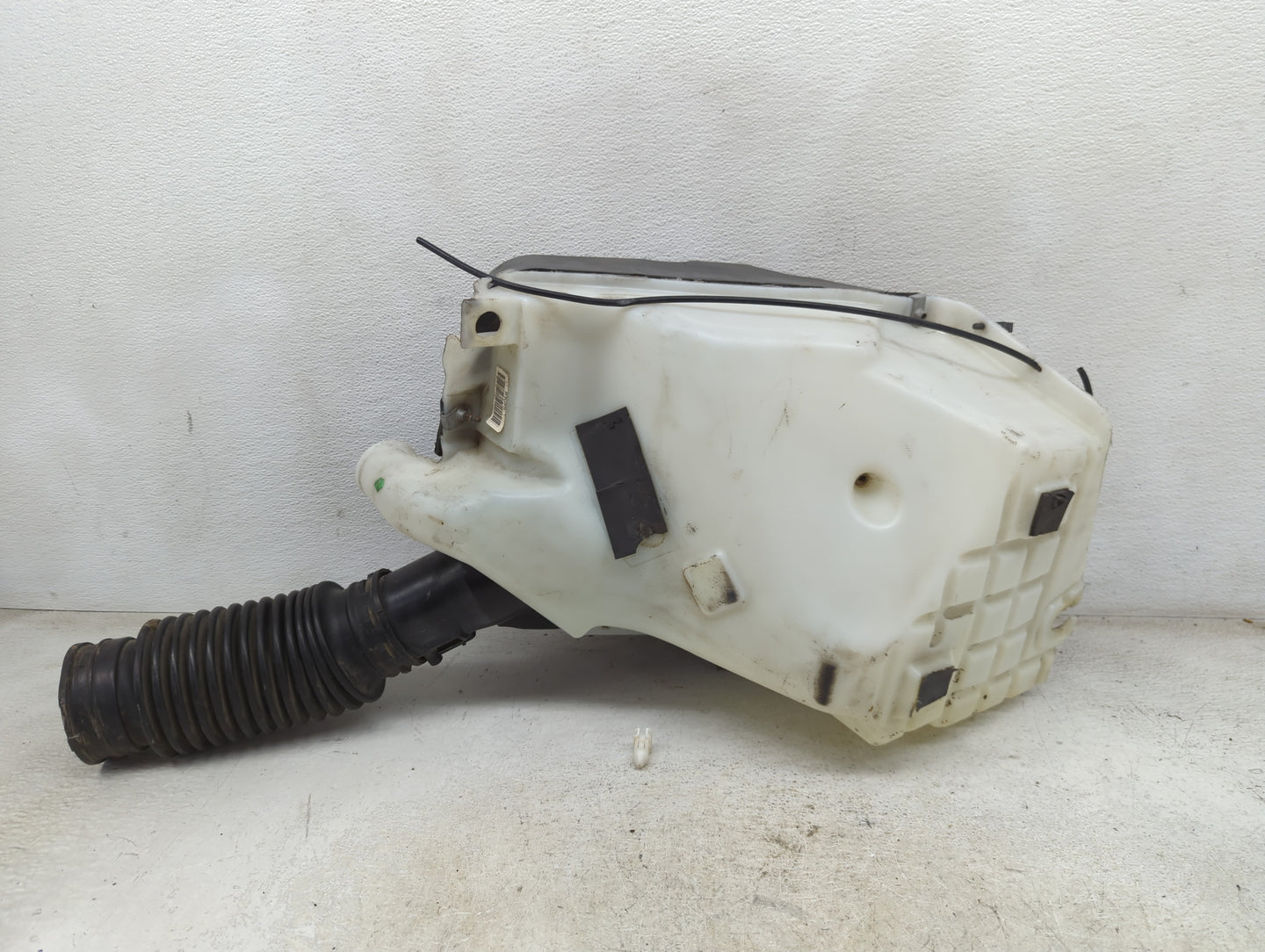 2006 Chevrolet Trailblazer Ext Air Cleaner Intake-duct Hose Tube 1459481 - Oemusedautoparts1.com
