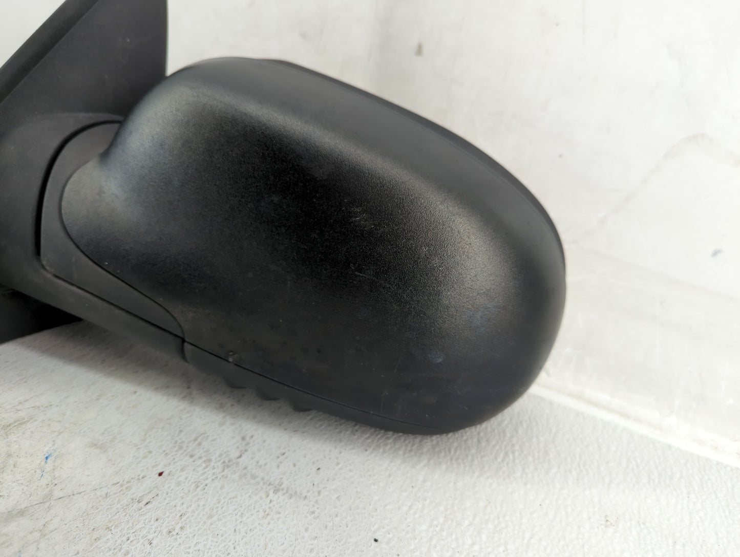 2002-2006 Chevrolet Trailblazer Ext Driver Side View Mirror - Left Door Mirror OEM Used - Oemusedautoparts1.com