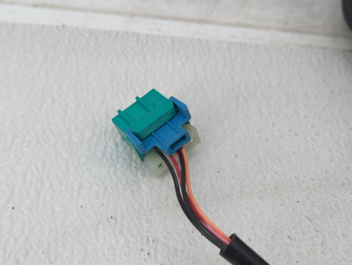 2002-2006 Chevrolet Trailblazer Ext Side Mirror Replacement Driver Left View Door Mirror P/N:15789782 Fits OEM Used Auto Par