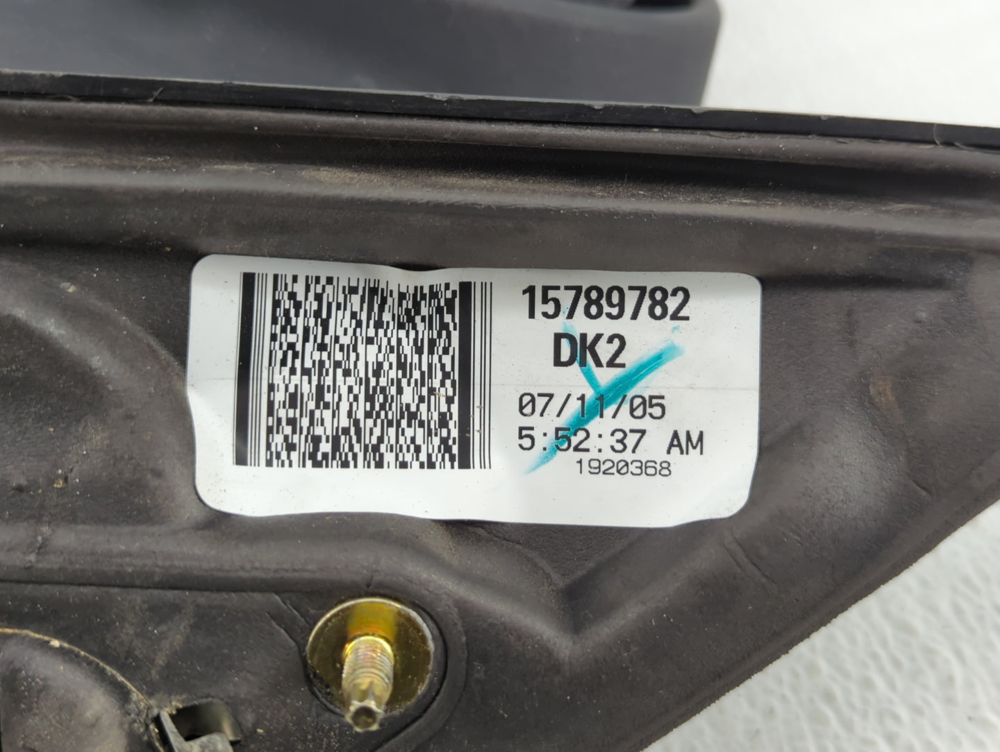 2002-2006 Chevrolet Trailblazer Ext Side Mirror Replacement Driver Left View Door Mirror P/N:15789782 Fits OEM Used Auto Par