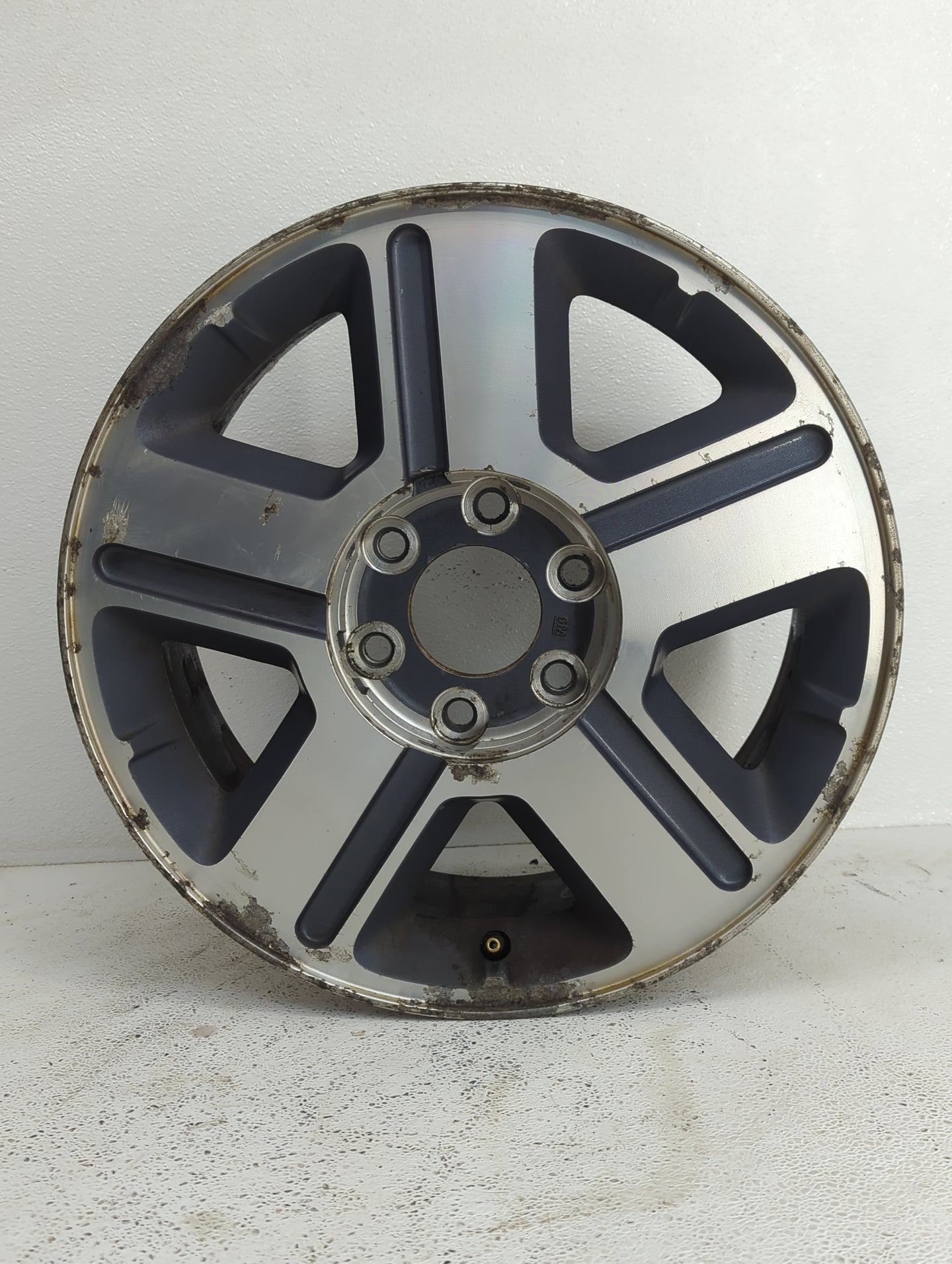 2004-2006 Chevrolet Trailblazer Ext Oem Wheel Rim - Oemusedautoparts1.com
