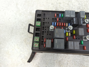 2006 Chevrolet Trailblazer Ext Fusebox Fuse Box Panel Relay Module Fits OEM Used Auto Parts