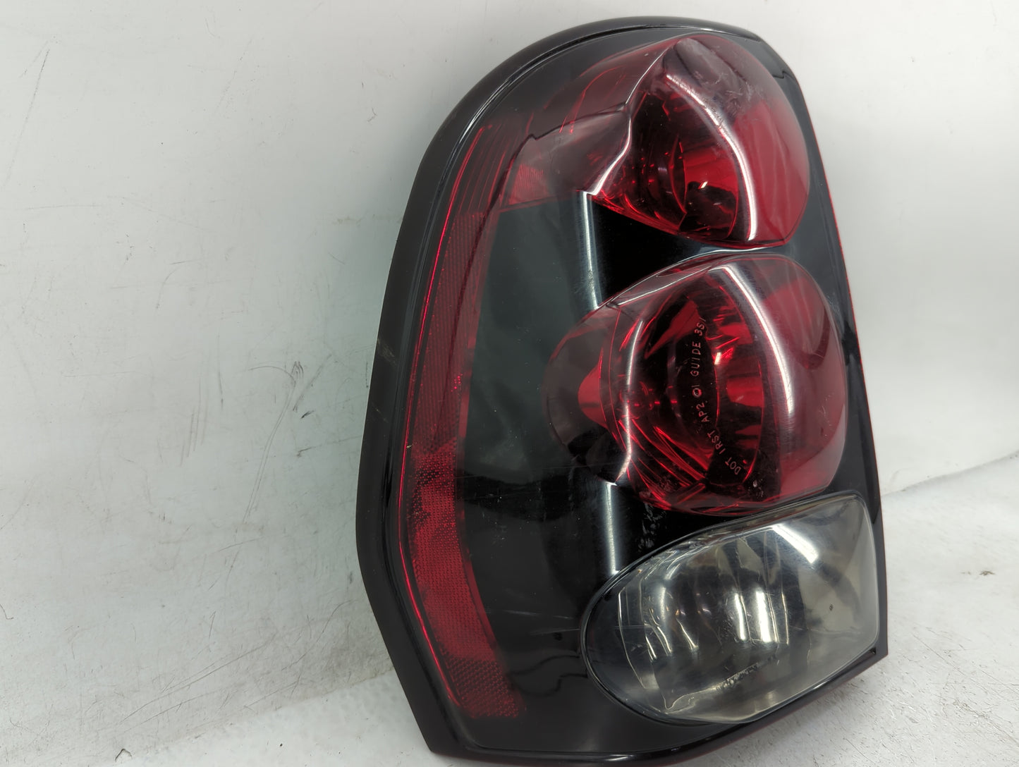 2002-2006 Chevrolet Trailblazer Ext Tail Light Assembly Driver Left OEM Fits Fits 2002 2003 2004 2005 2006 2007 2008 2009 OE