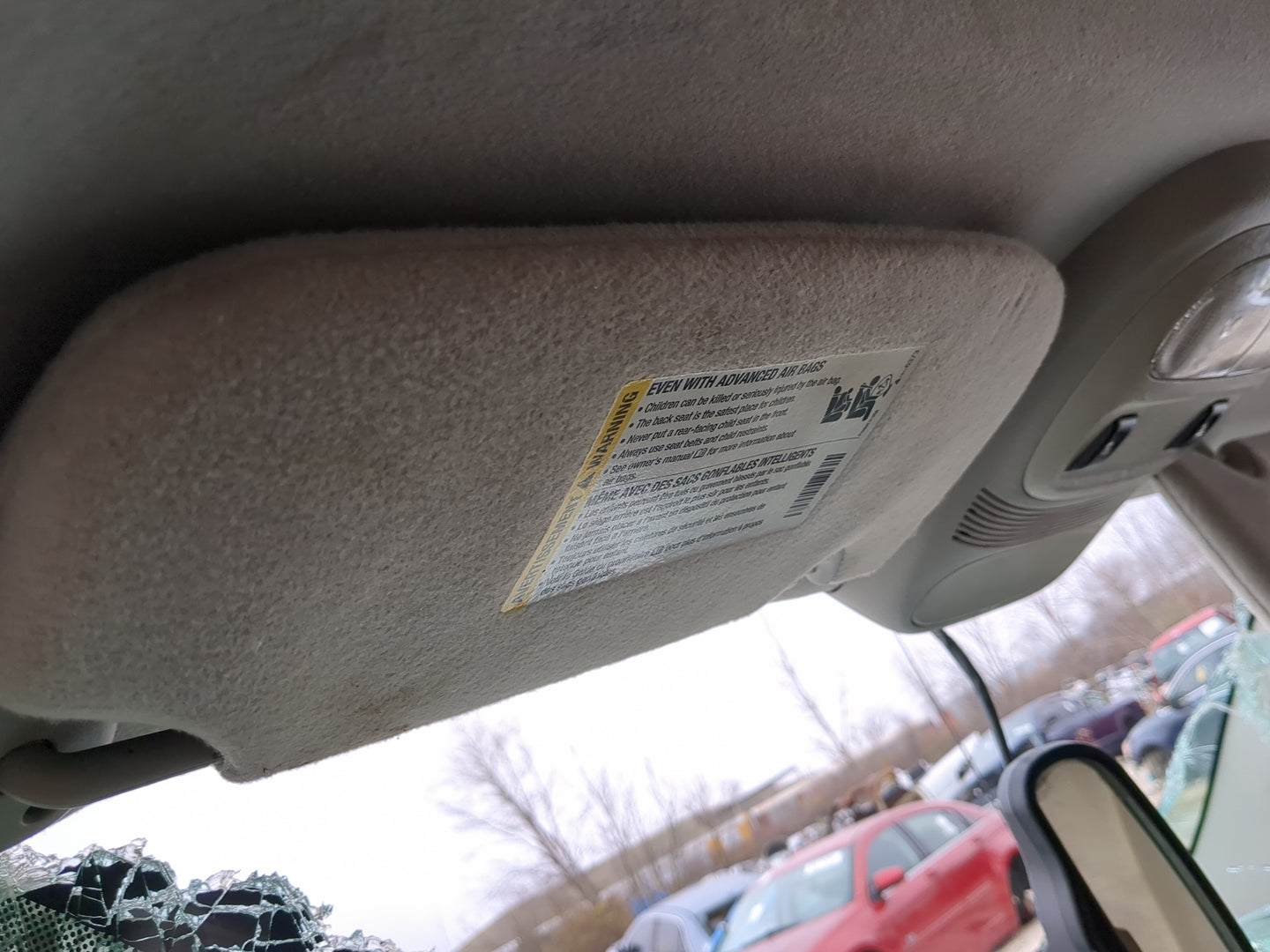 2005-2006 Chevrolet Trailblazer Ext Sun Visor Shade Replacement Driver Left Mirror Fits Fits 2005 2006 2007 OEM Used Auto Pa