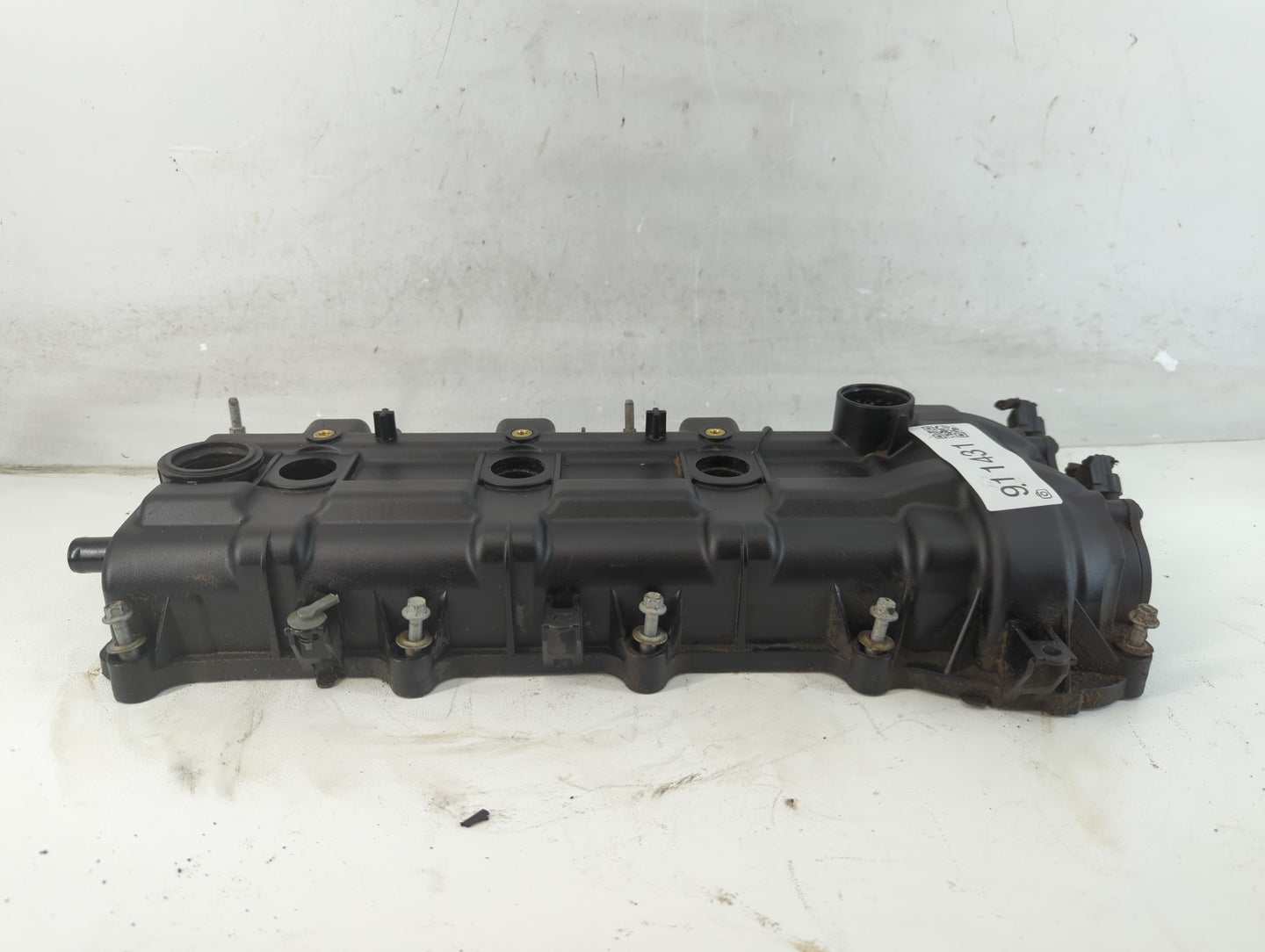 2006 Chevrolet Trailblazer Ext Driver Left Cylinder Head Valve Cover P/N:05184069AN Fits OEM Used Auto Parts - Oemusedautopa