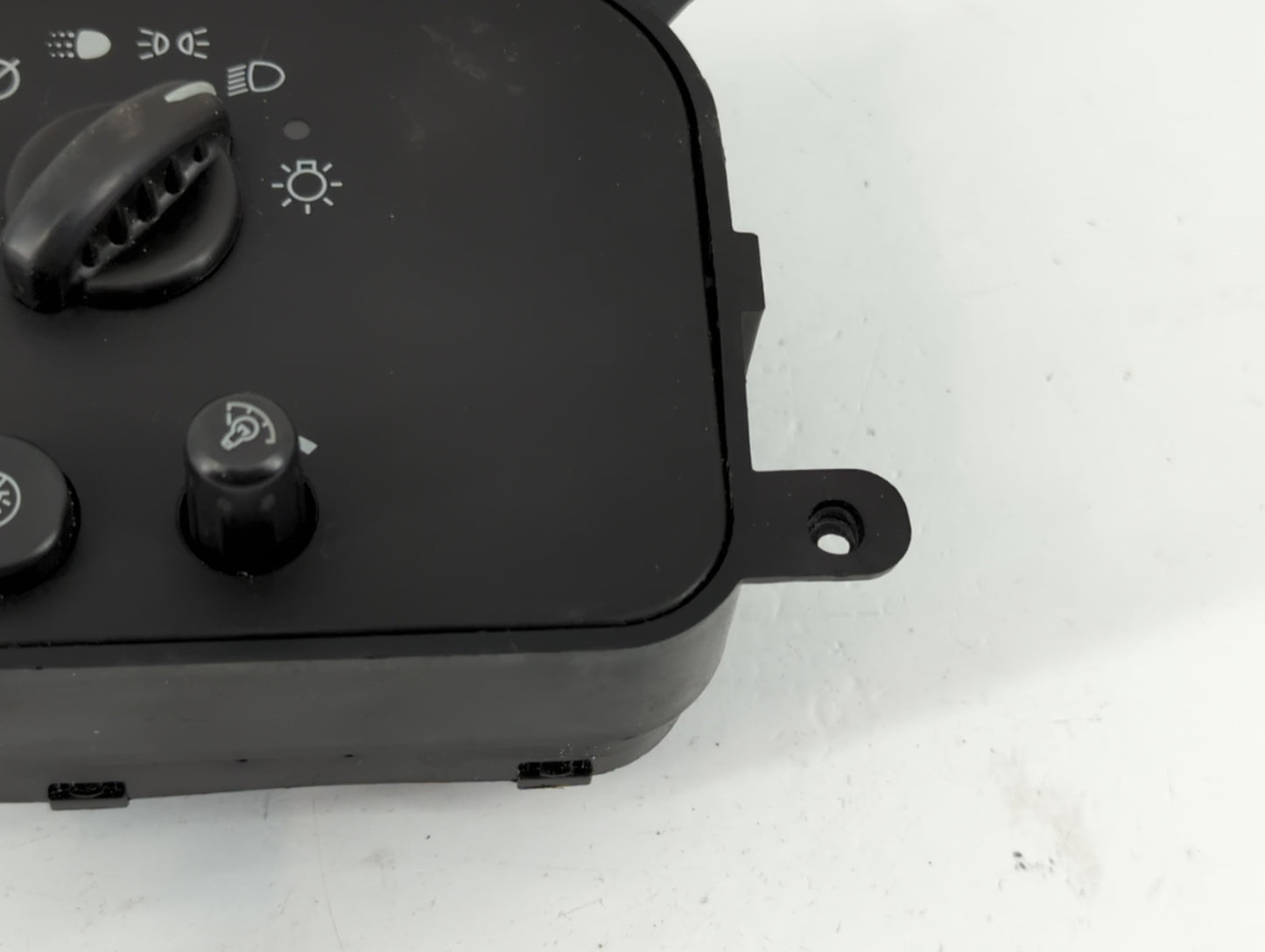 2006 Chevrolet Trail Blazer Headlight Head Light Switch Lamp Control - Oemusedautoparts1.com