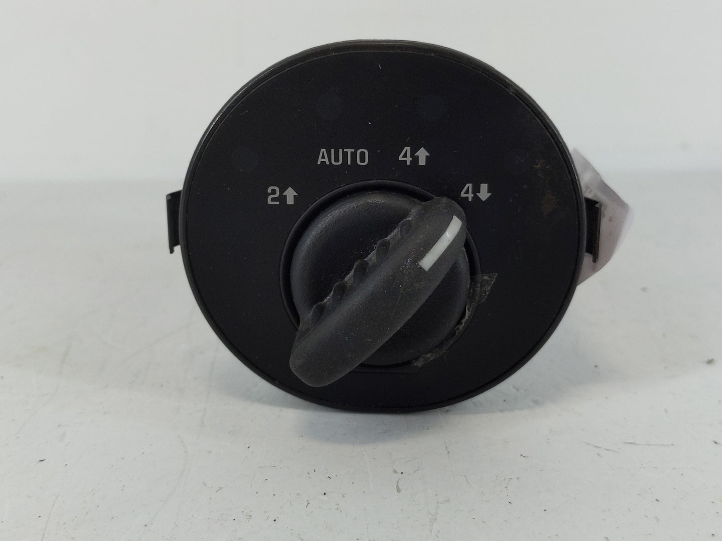 2006 Chevrolet Trail Blazer Transfer Case Switch - Oemusedautoparts1.com