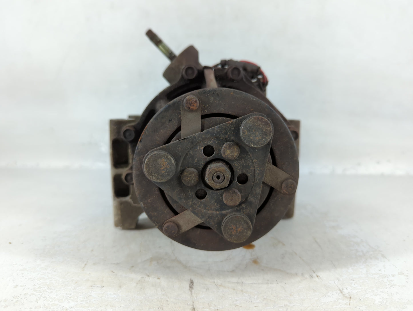 Chevrolet Trail Blazer Air Conditioning A/c Ac Compressor Oem - Oemusedautoparts1.com