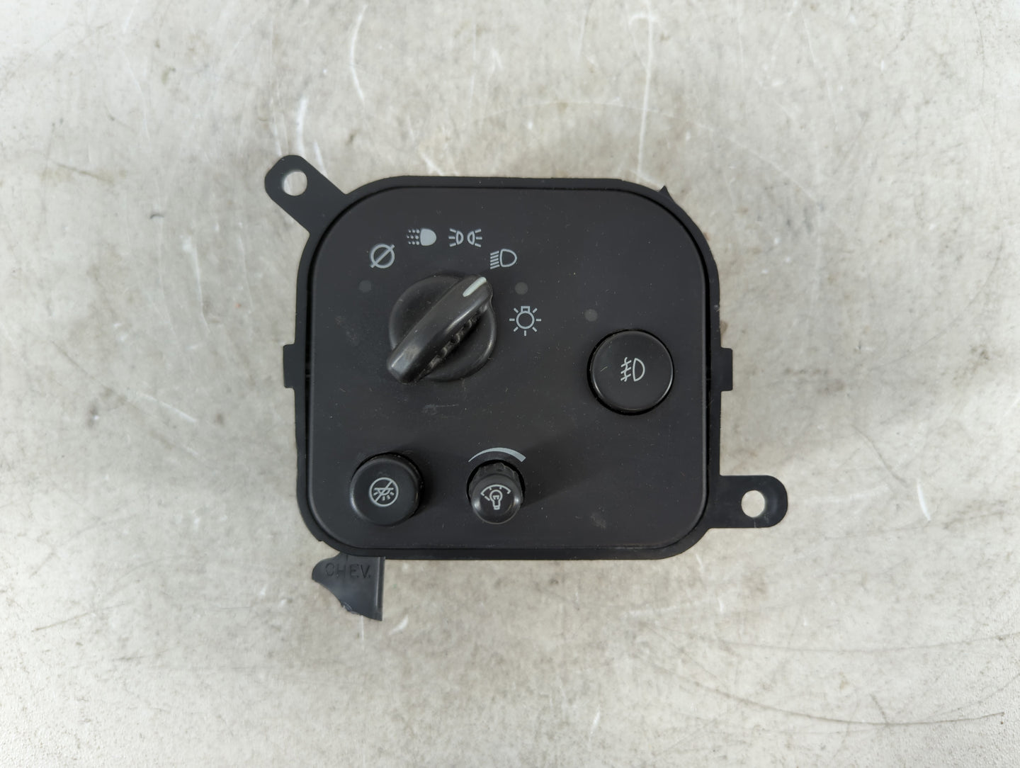 2006 Chevrolet Trail Blazer Headlight Lamp Control Switch - Oemusedautoparts1.com