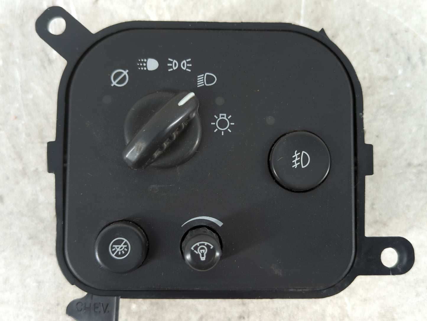 2006 Chevrolet Trail Blazer Headlight Lamp Control Switch - Oemusedautoparts1.com