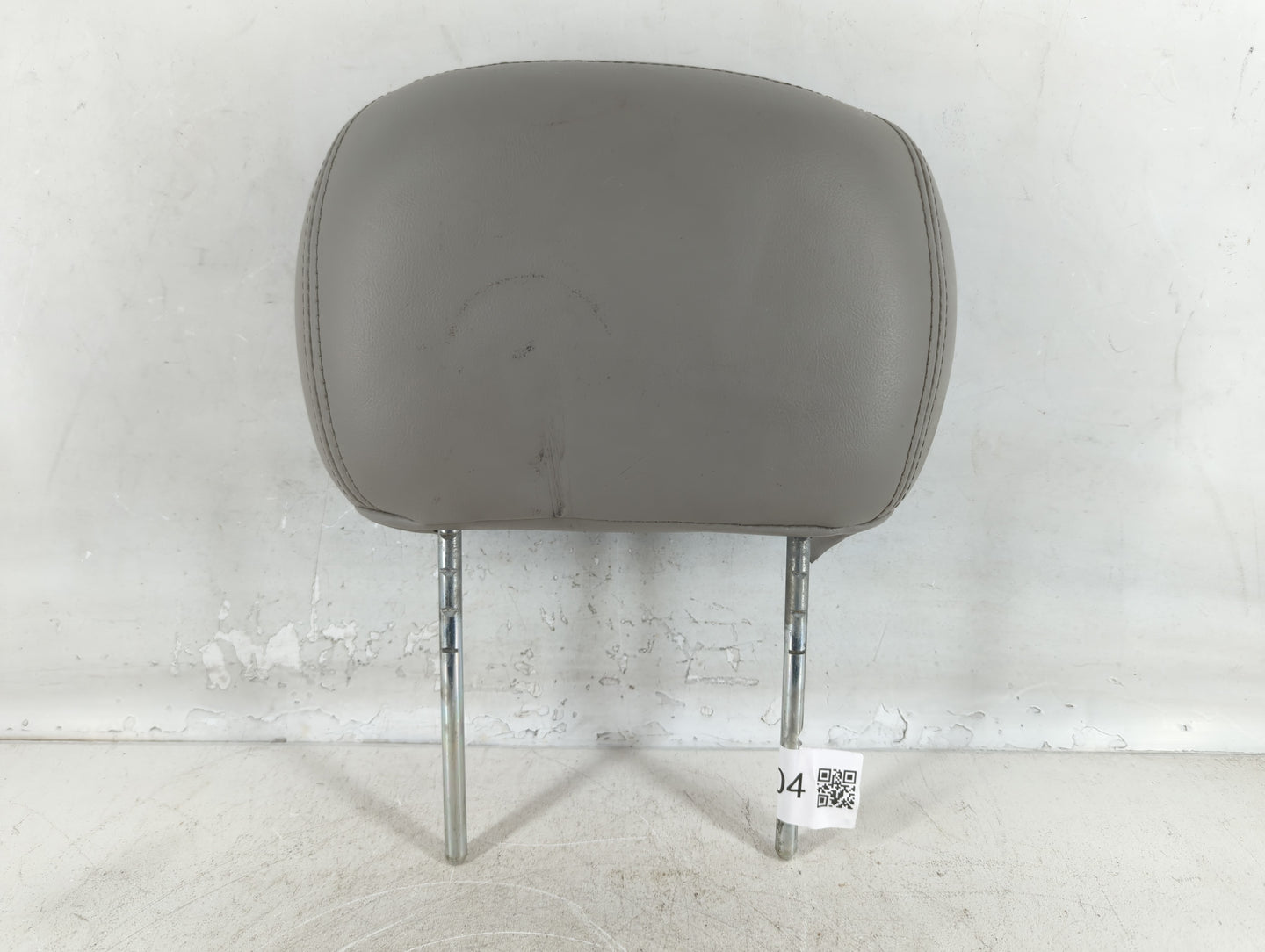 2006 Chevrolet Trail Blazer Headrest Head Rest Front Driver Passenger Seat Fits Fits 2007 2008 2009 OEM Used Auto Parts - Oe