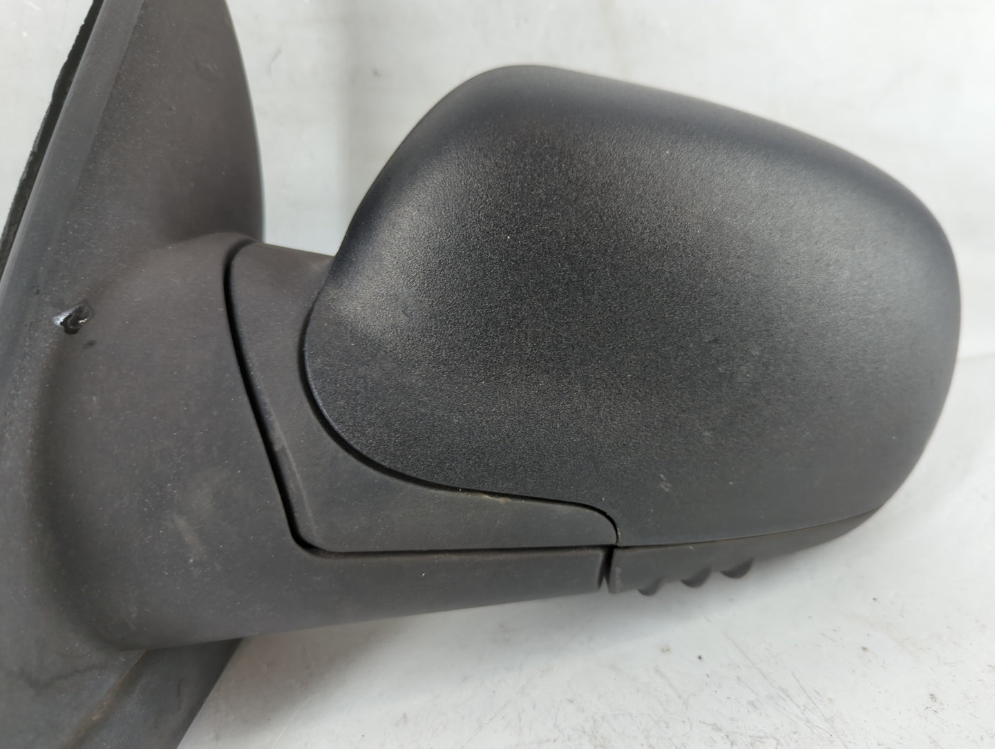 2006 Chevrolet Trail Blazer Driver Side View Mirror - Left Door Mirror OEM Used - Oemusedautoparts1.com