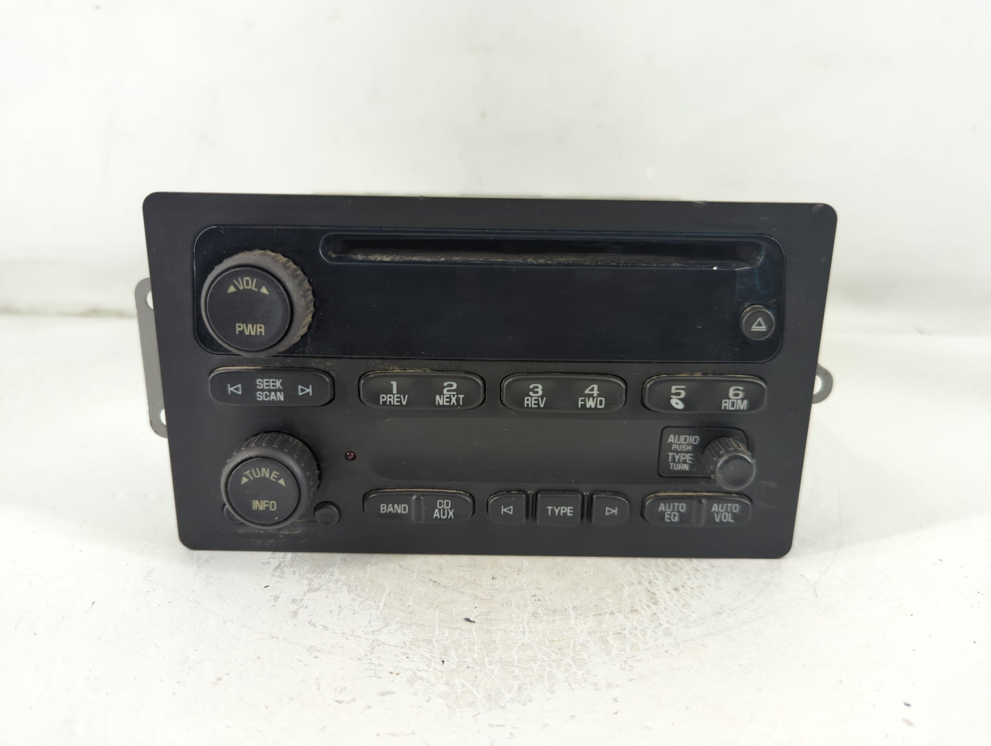 2006 Chevrolet Trail Blazer Radio AM FM Cd Player Receiver Replacement P/N:15295371 Fits Fits 2005 2007 2008 2009 OEM Used A