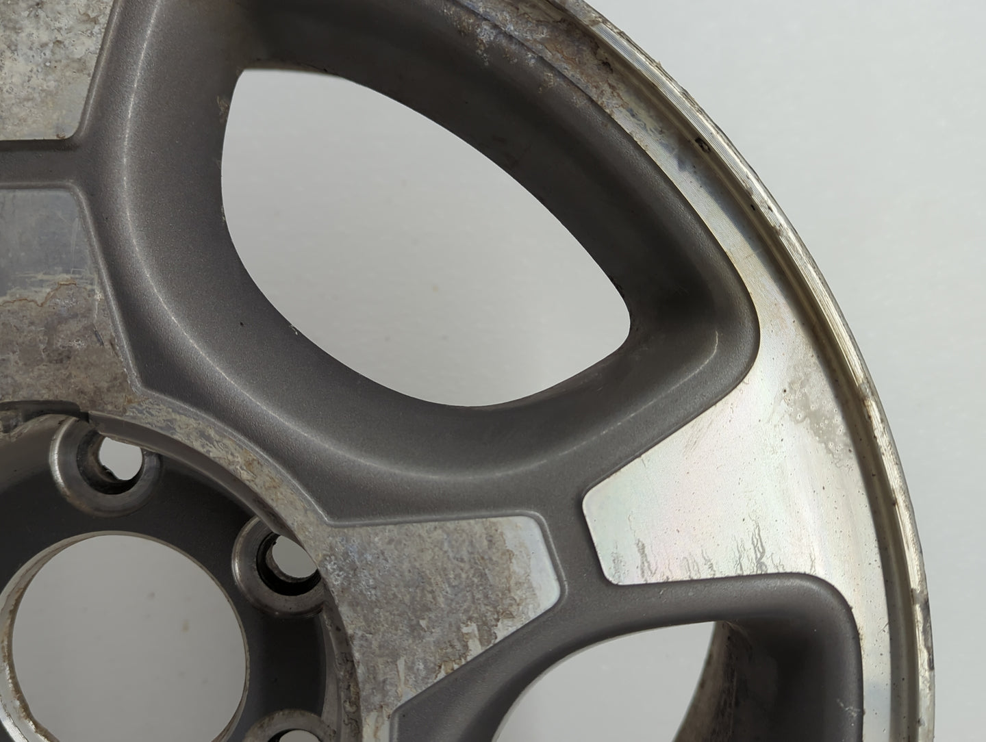 Chevrolet Trail Blazer Oem Wheel Rim - Oemusedautoparts1.com