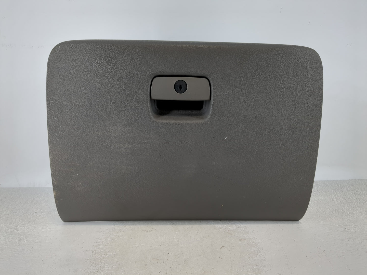 2006 Chevrolet Trail Blazer Passenger Glove Box Door Storage Compartment - Oemusedautoparts1.com