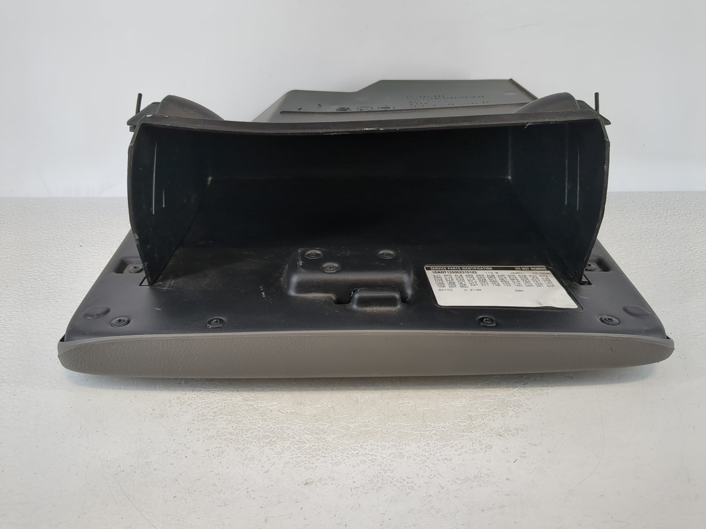 2006 Chevrolet Trail Blazer Passenger Glove Box Door Storage Compartment - Oemusedautoparts1.com