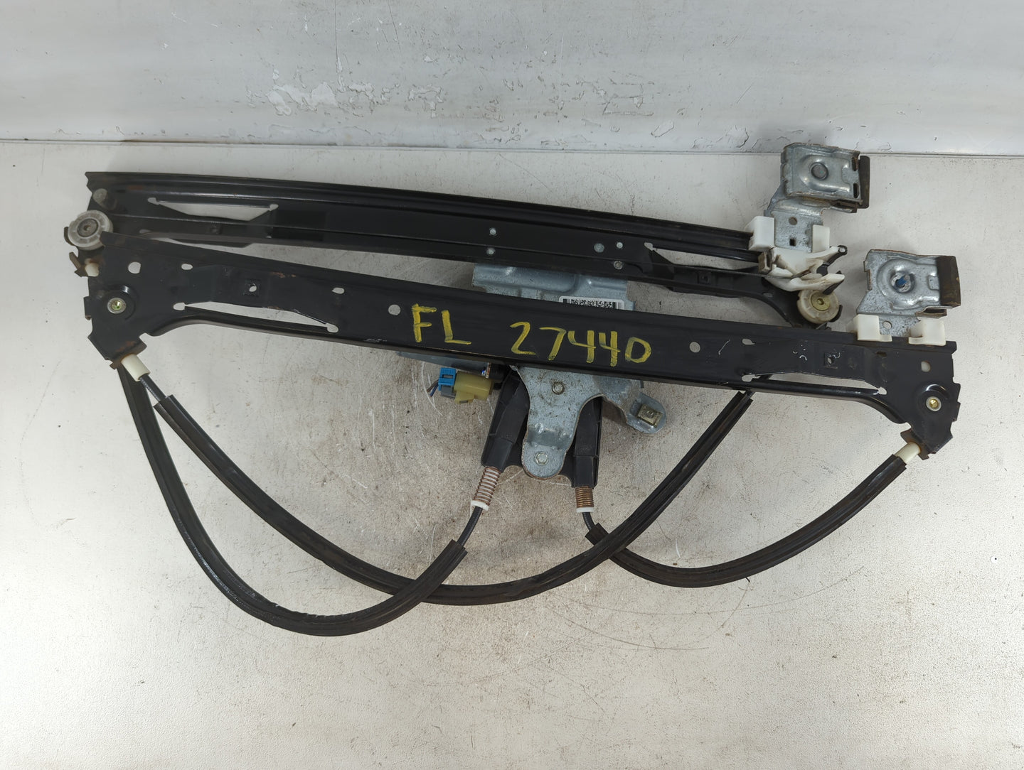 Chevrolet Trlblz Driver Front Left Power Window Motor - Oemusedautoparts1.com