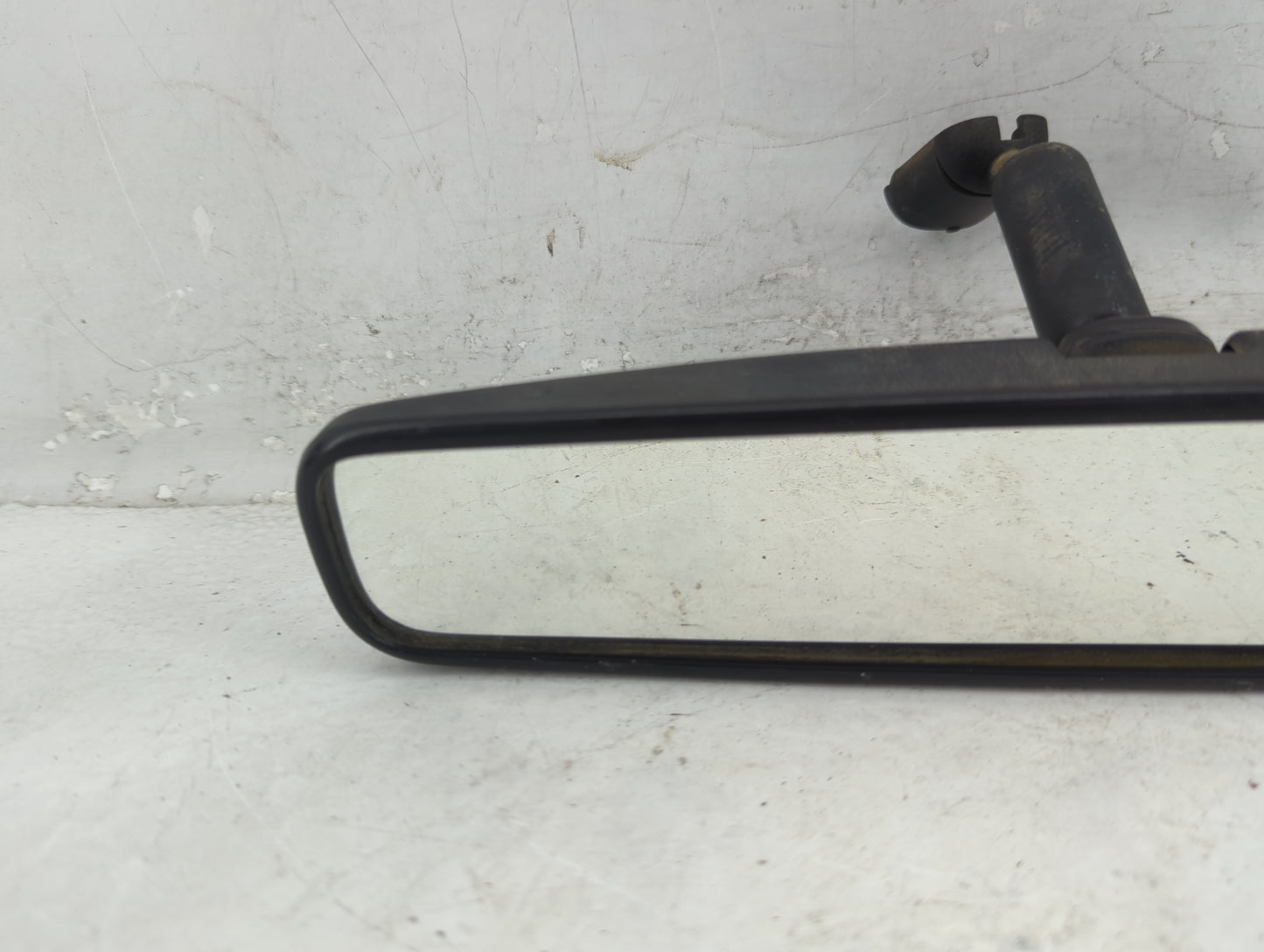 2005-2009 Chevrolet Uplander Interior Rear View Mirror Replacement OEM Fits OEM Used Auto Parts - Oemusedautoparts1.com