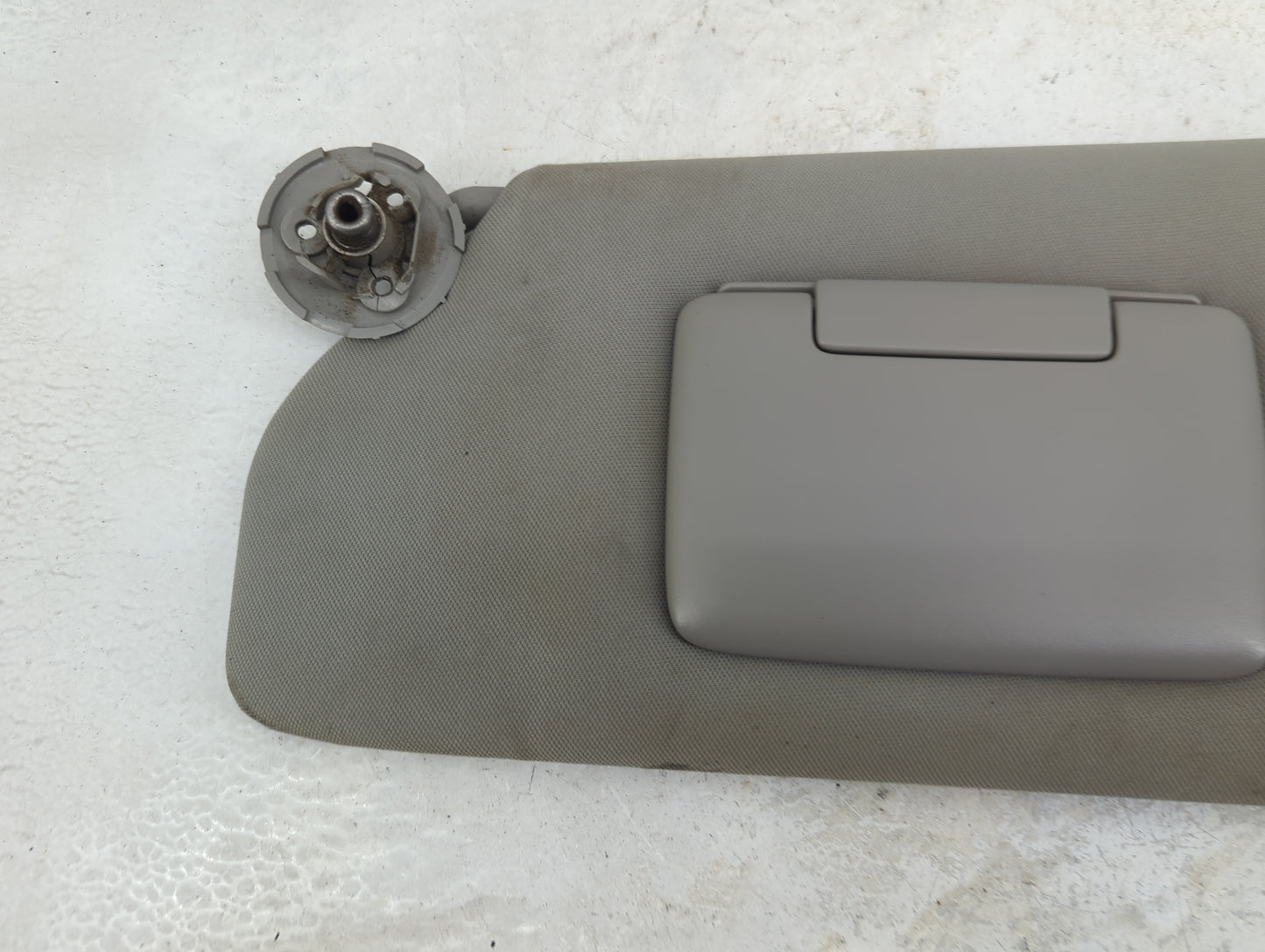 2005-2009 Chevrolet Uplander Sun Visor Shade Replacement Driver Left Mirror Fits Fits 2005 2006 2007 2008 2009 OEM Used Auto