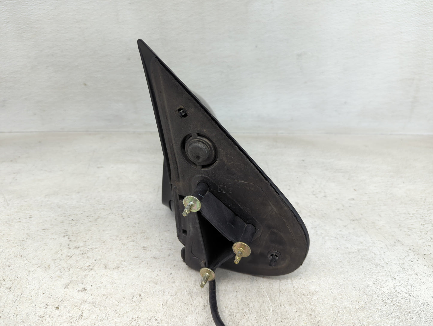 2005-2009 Chevrolet Uplander Driver Side View Mirror - Left Door Mirror OEM Used - Oemusedautoparts1.com