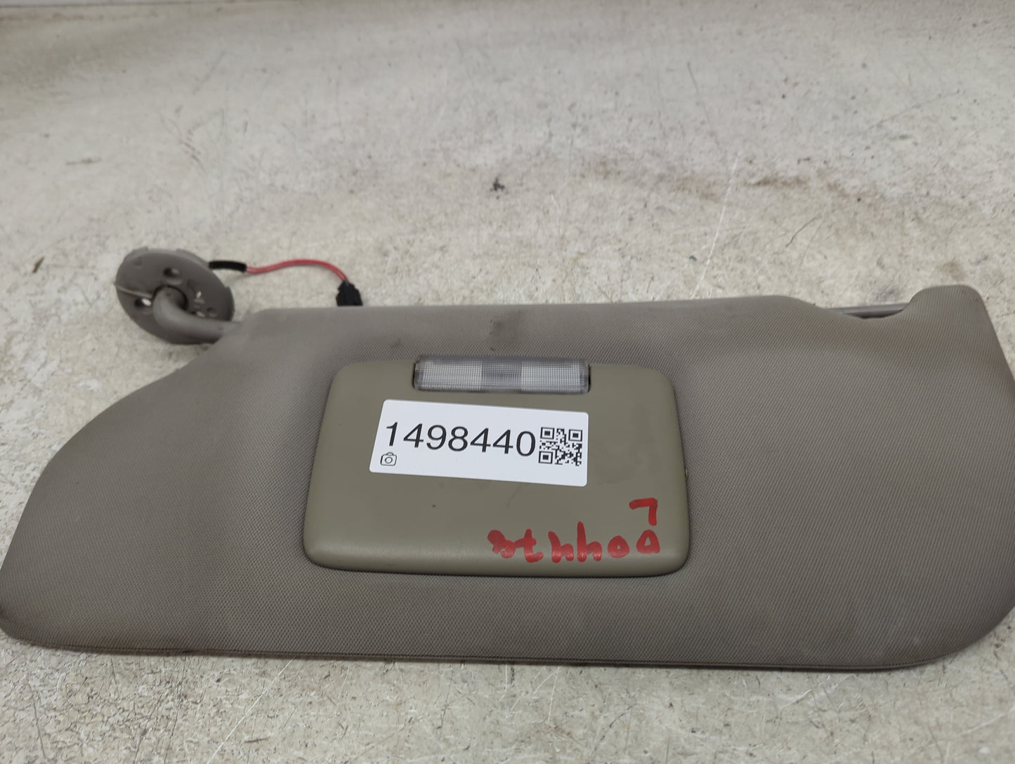2005-2009 Chevrolet Uplander Sun Visor Shade Replacement Driver Left Mirror Fits Fits 2005 2006 2007 2008 2009 OEM Used Auto