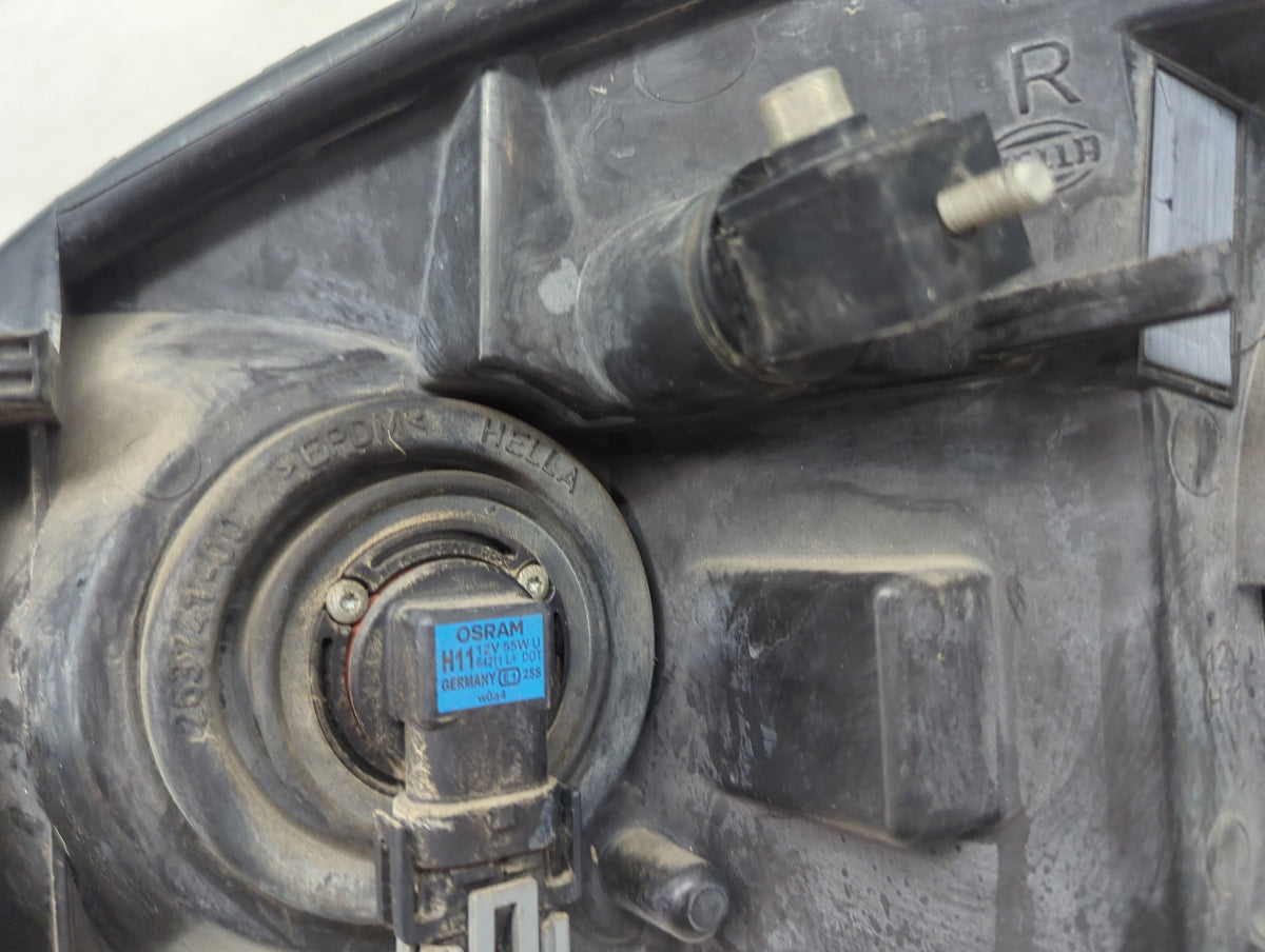 2006 Chevrolet Uplander Passenger Right Oem Head Light Headlight Lamp 1498935 - Oemusedautoparts1.com