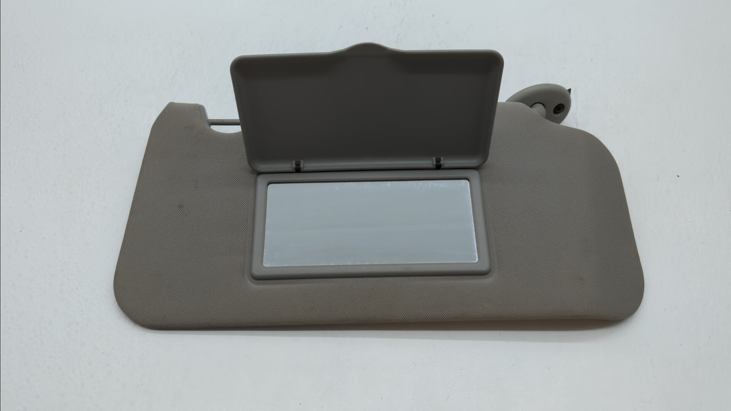 2005-2009 Chevrolet Uplander Sun Visor Shade Replacement Passenger Right Mirror Fits Fits 2005 2006 2007 2008 2009 OEM Used 