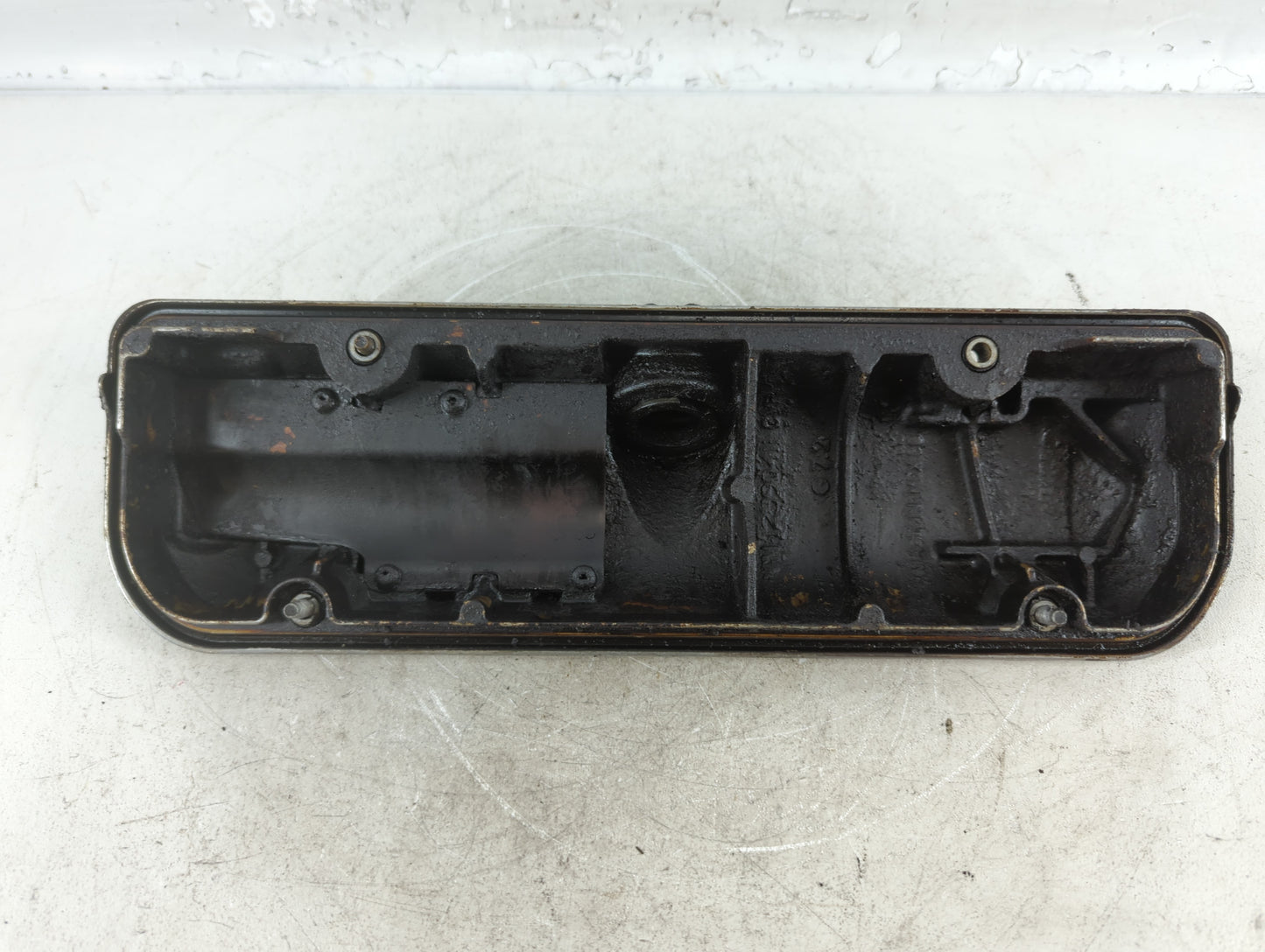 2006 Chevrolet Uplander Driver Left Cylinder Head Valve Cover Fits OEM Used Auto Parts - Oemusedautoparts1.com
