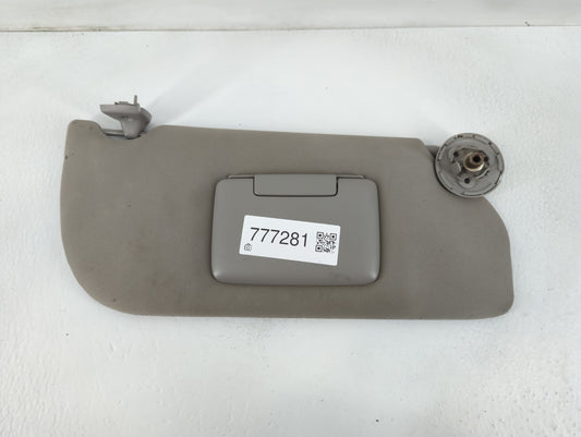2005-2009 Chevrolet Uplander Sun Visor Shade Replacement Passenger Right Mirror Fits Fits 2005 2006 2007 2008 2009 OEM Used Auto Parts