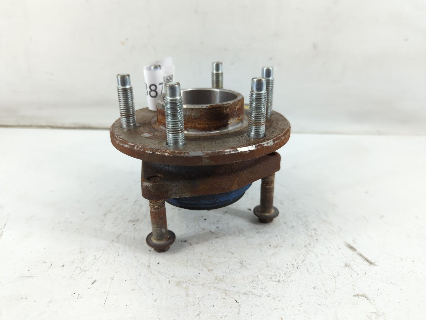 2006-2009 Chevrolet Uplander Driver Front Wheel Hub Oem - Oemusedautoparts1.com