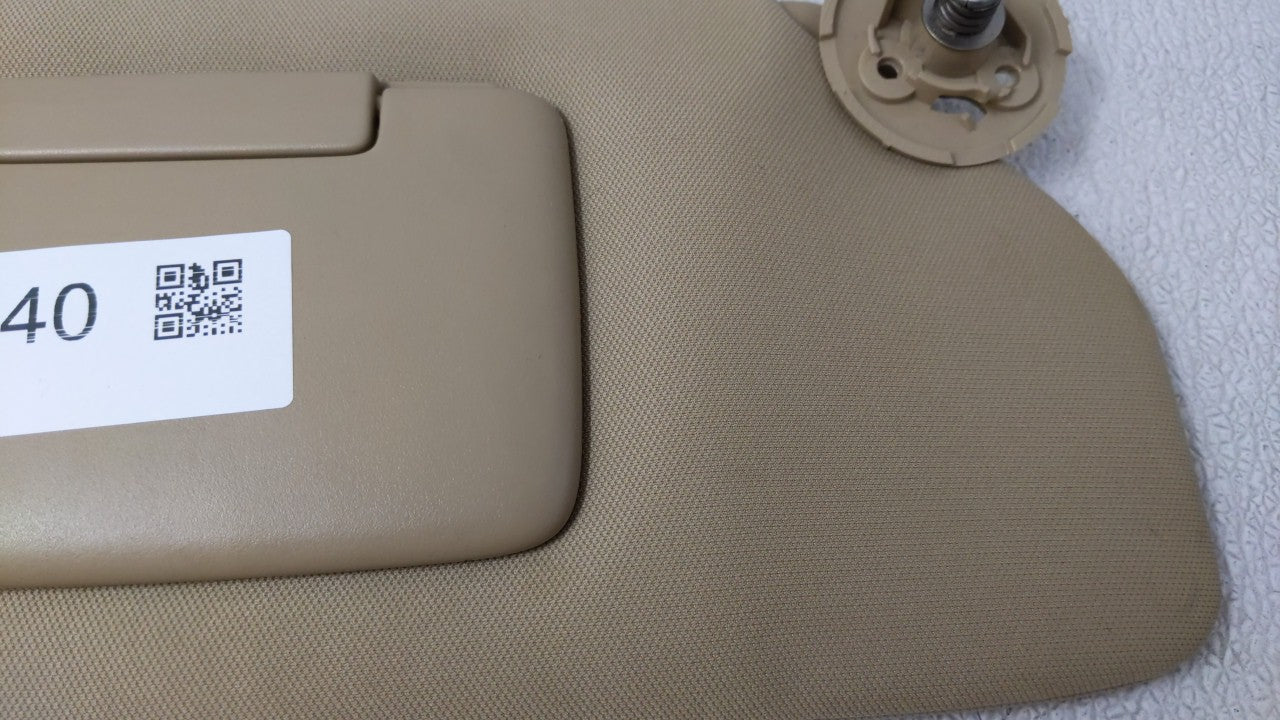 2006 Chevrolet Uplander Sun Visor Shade Replacement Passenger Right Mirror Fits Fits 2005 2007 2008 2009 OEM Used Auto Parts